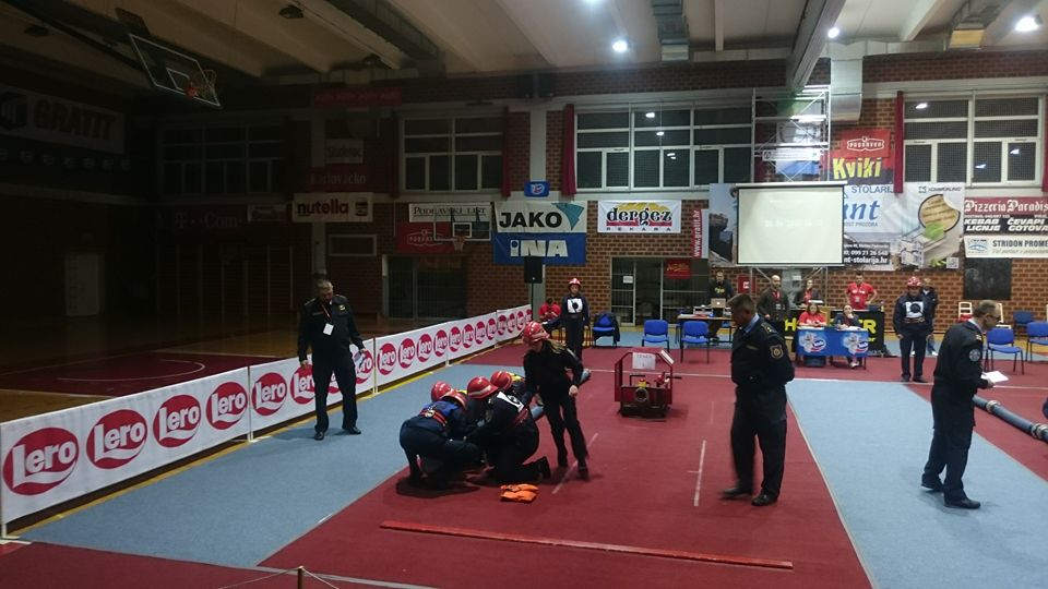 14956465_941266255977388_8897583852811427022_n