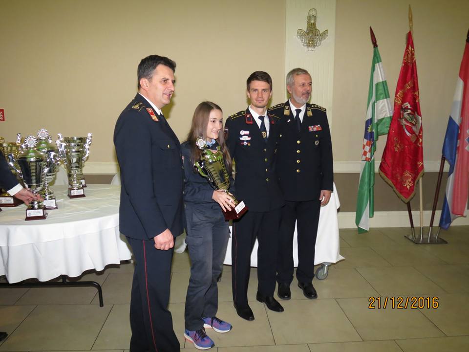 15622676_1101105266678308_3039578210611941919_n